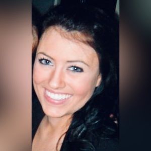 Meet your Posher, Jade